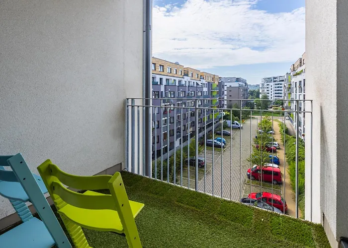 Apartmán New Large Apartment, Free Parking! *