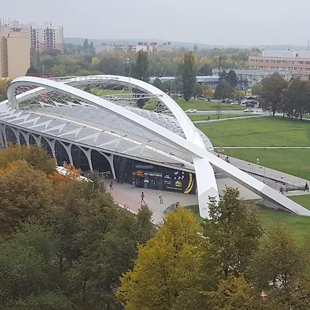 New Large Apartment, Free Parking! Prague